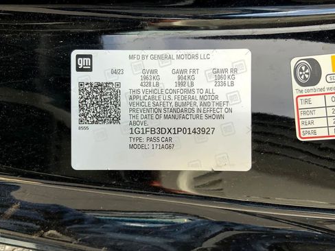 Used 2023 Chevrolet Camaro LT image 34