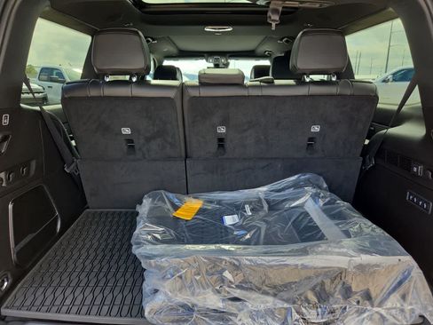 New 2026 Jeep Grand Wagoneer 4WD w/ Quick Order Packge 29V Upland image 27