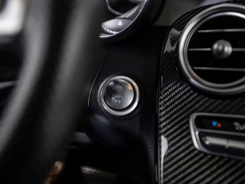 Used 2019 Mercedes-Benz GLC 63 AMG 4MATIC image 33