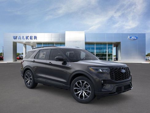New 2026 Ford Explorer ST-Line w/ Premium Package image 7