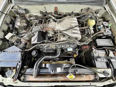 Used 2000 Toyota 4Runner SR5 w/ Upgrade Value Pkg 2 image 18