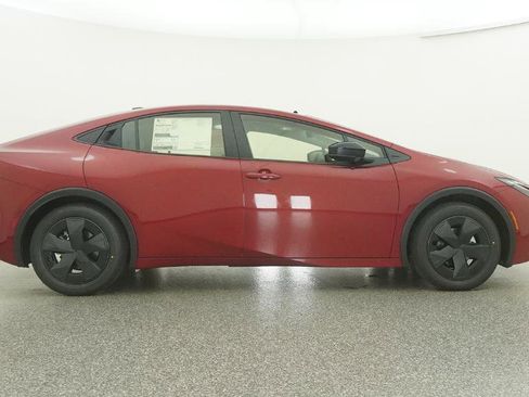 New 2026 Toyota Prius LE image 41