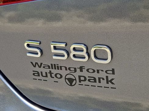 Used 2022 Mercedes-Benz EQS 580 4MATIC Sedan image 29