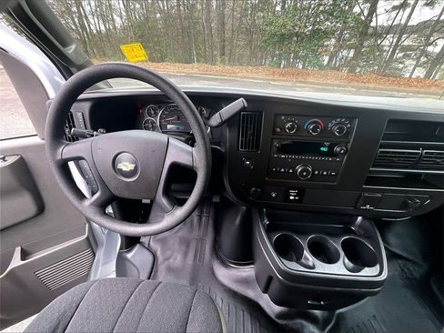 Certified 2023 Chevrolet Express 2500 w/ Driver Convenience Package image 9