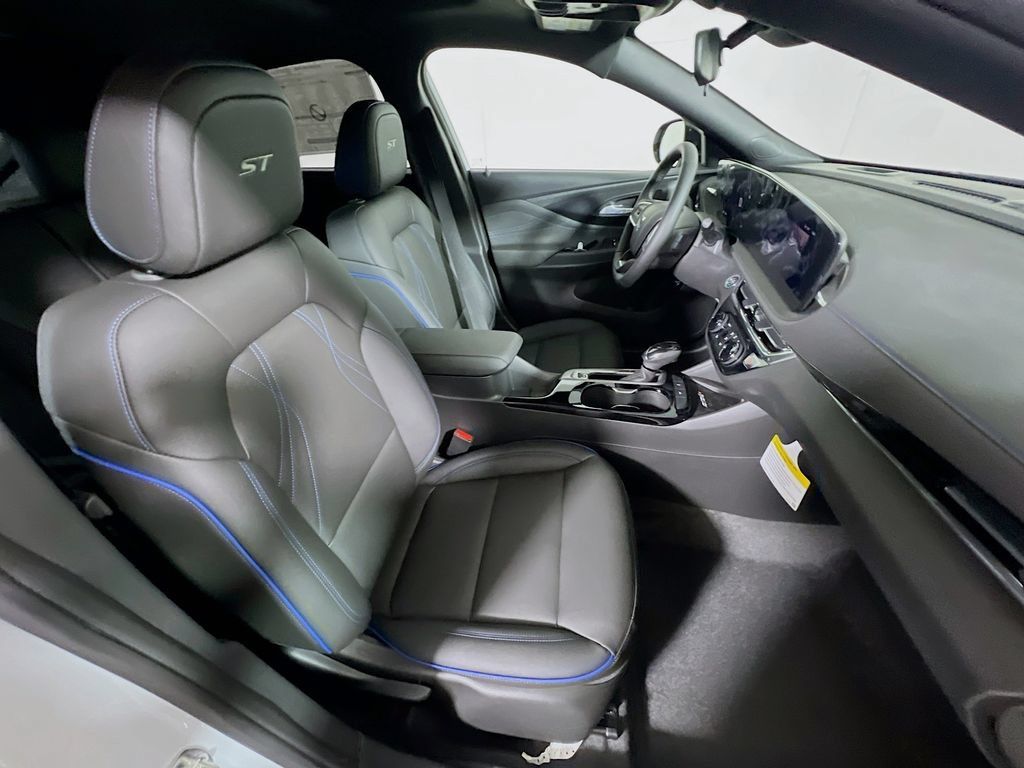 New 2026 Buick Envista Sport Touring w/ Convenience I Package FWD image 21