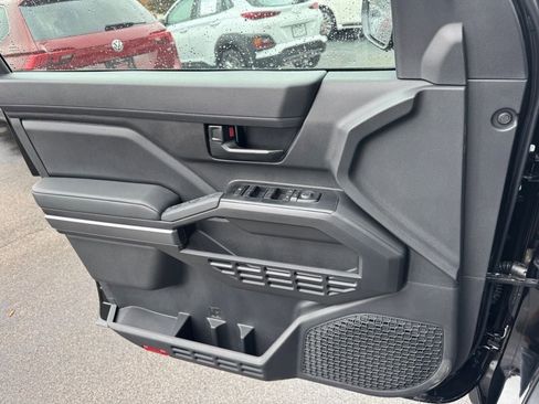 Used 2025 Toyota Tacoma SR5 image 13