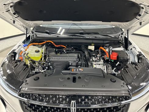 New 2026 Lincoln Nautilus Premier w/ Equipment Group 102A image 31