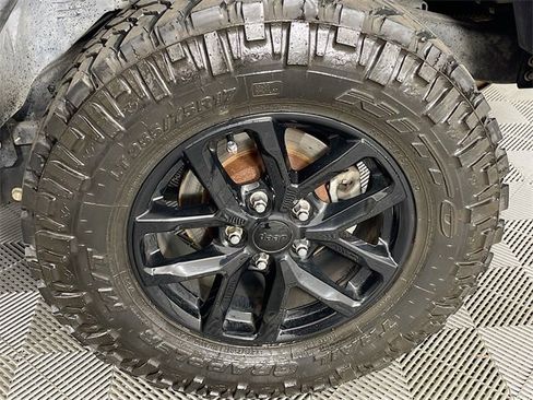 Used 2018 Jeep Wrangler Sport image 28