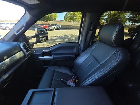 Used 2022 Ford F350 Lariat w/ Lariat Ultimate Package AWD/4WD image 41