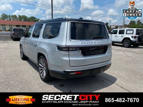 Used 2023 Jeep Grand Wagoneer Series II AWD/4WD image 7