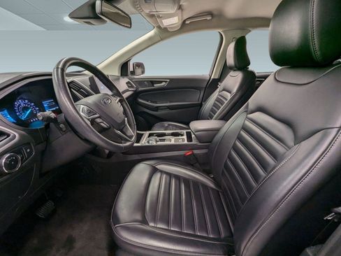 Used 2024 Ford Edge SEL image 4