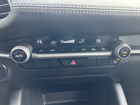 Certified 2025 MAZDA MAZDA3 s image 15