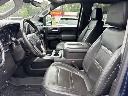 Used 2021 GMC Sierra 3500 Denali w/ Denali Ultimate Package AWD/4WD image 9