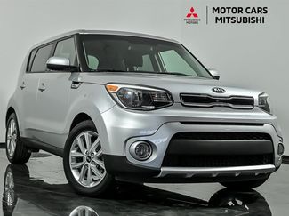 Used 2017 Kia Soul + FWD video 1