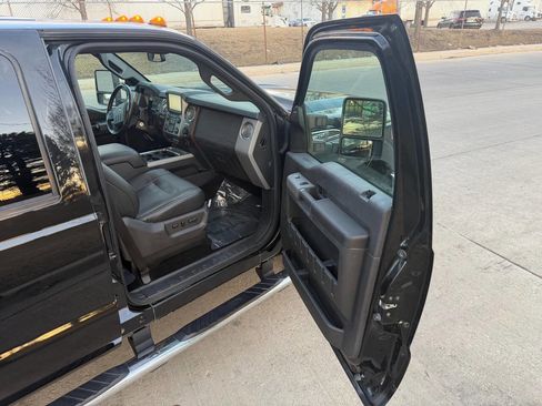 Used 2014 Ford F350 Lariat w/ Lariat Ultimate Package image 33