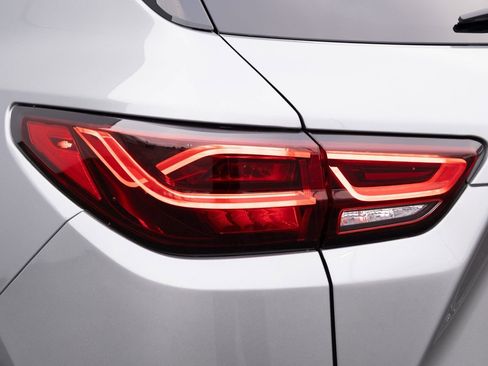 Used 2024 Chevrolet Blazer Premier image 27