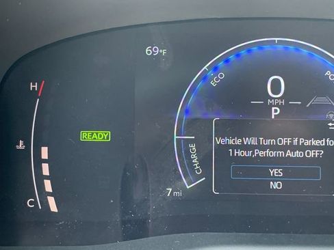 New 2026 Toyota Camry SE FWD image 29