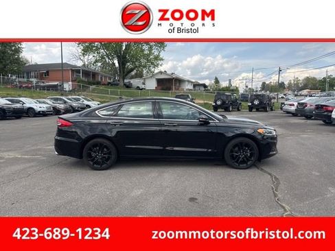 Used 2019 Ford Fusion SEL image 1