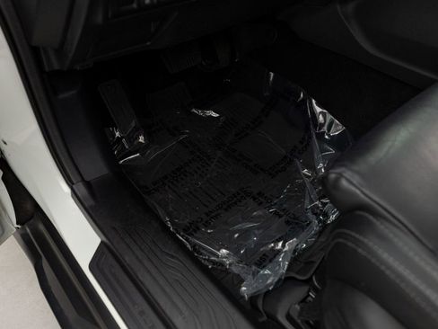 Used 2022 Subaru Outback Limited XT image 33