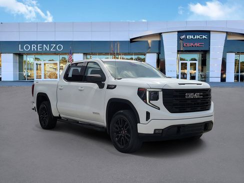 Used 2023 GMC Sierra 1500 Elevation AWD/4WD image 3