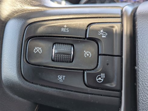 Used 2022 GMC Sierra 2500 AT4 w/ AT4 Premium Plus Package image 19