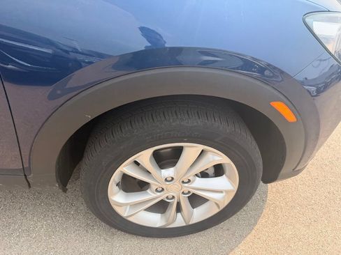 Used 2023 Buick Encore GX Preferred w/ Cold Weather Comfort Package AWD/4WD image 4