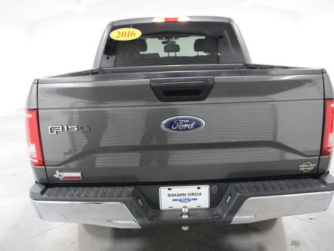 Used 2016 Ford F150 XLT image 8