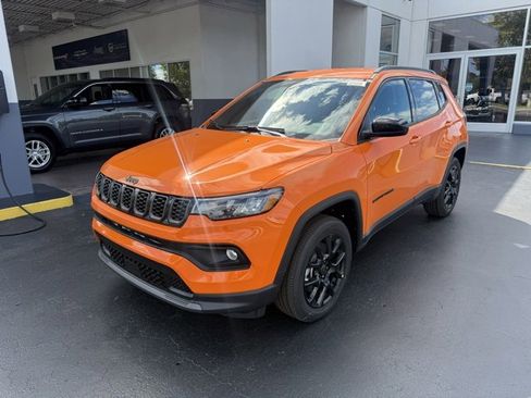 New 2026 Jeep Compass Latitude image 4