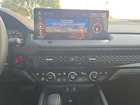 Used 2025 Honda Accord Touring image 24