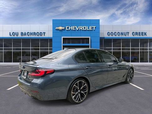 Used 2023 BMW 530i w/ M Sport Package RWD image 8