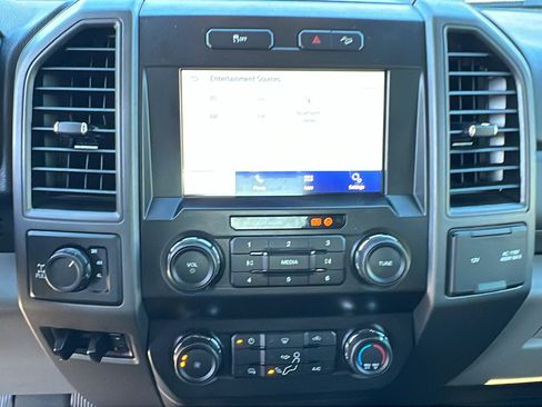 Used 2020 Ford F250 XL w/ STX Appearance Package image 29