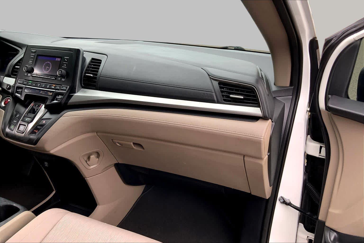 Used 2021 Honda Odyssey LX image 19