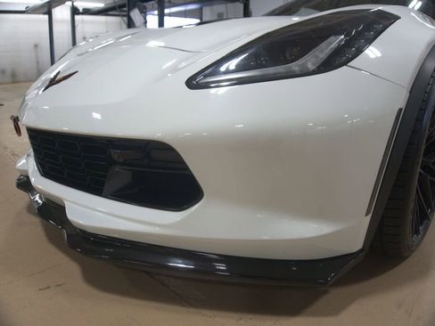 Used 2017 Chevrolet Corvette Grand Sport RWD image 12