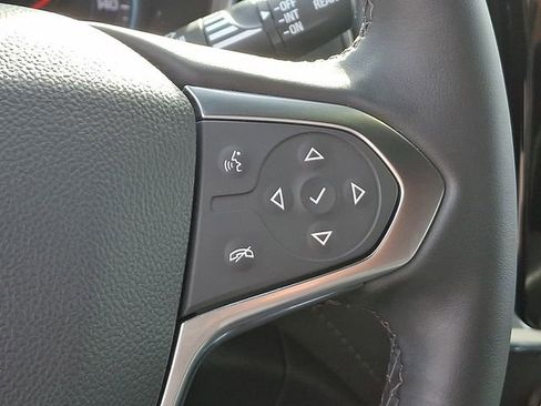 Used 2023 Chevrolet Traverse LT image 26