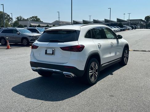 New 2026 Mercedes-Benz GLA 250 image 8