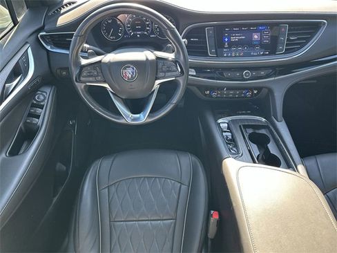 Used 2023 Buick Enclave Avenir w/ Avenir Technology Package image 20