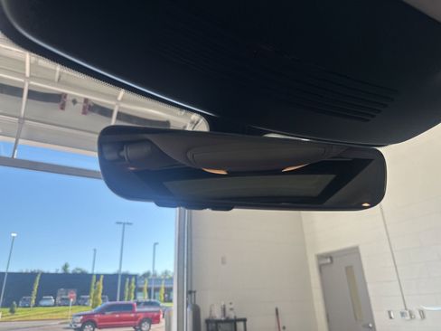 New 2026 INFINITI QX60 Luxe w/ Family Package image 26