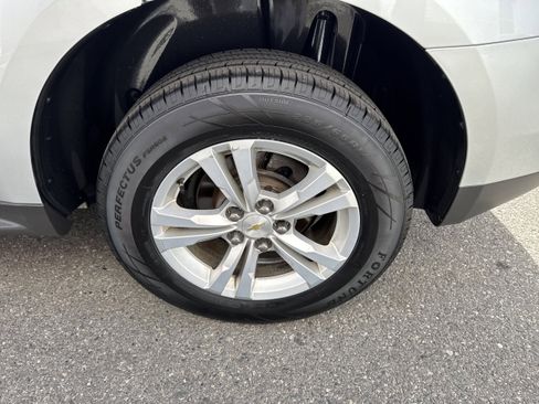 Used 2013 Chevrolet Equinox LT AWD/4WD image 8