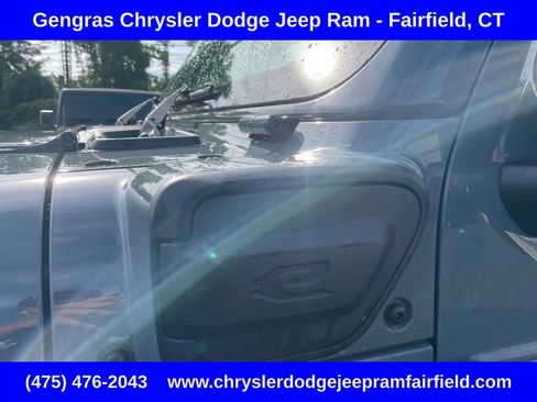 Used 2024 Jeep Wrangler Unlimited w/ Convenience Group AWD/4WD image 15