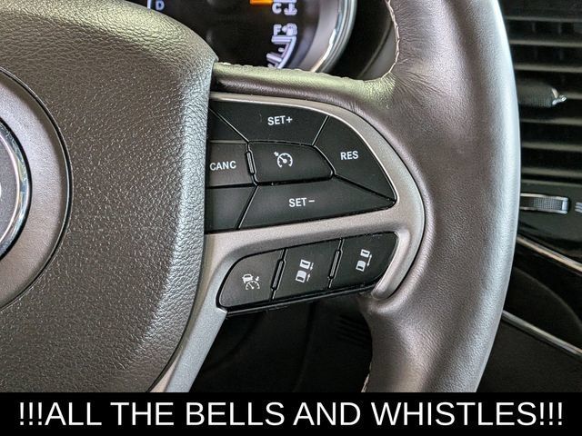 Used 2019 Jeep Grand Cherokee Overland AWD/4WD image 26