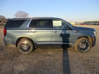 New 2026 GMC Yukon Elevation w/ Elevation Premium Package