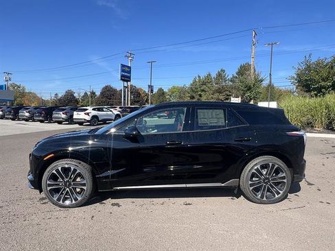 New 2026 Chevrolet Blazer EV SS AWD/4WD image 2