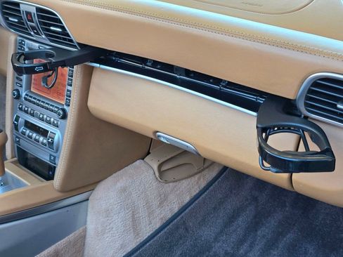 Used 2006 Porsche 911 Cabriolet image 64