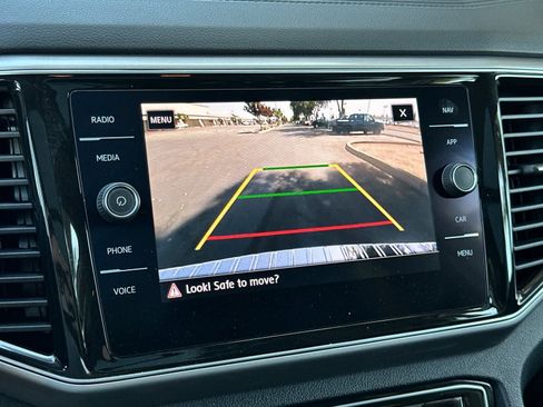Used 2019 Volkswagen Atlas SEL FWD image 22
