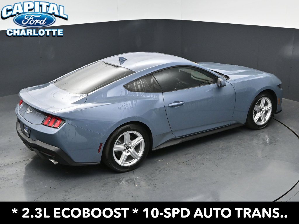 Used 2026 Ford Mustang Coupe RWD image 29