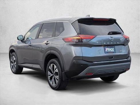 Used 2023 Nissan Rogue SV w/ SV Premium Package image 8