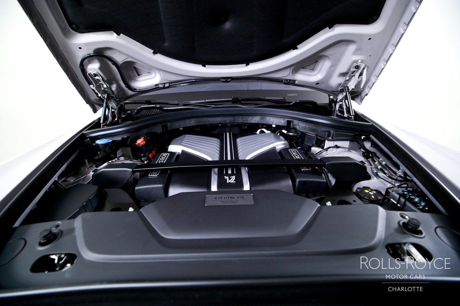 New 2027 Rolls-Royce Cullinan AWD/4WD image 37