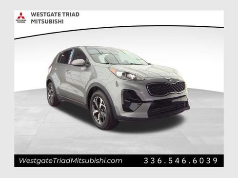 Used 2021 Kia Sportage LX image 1