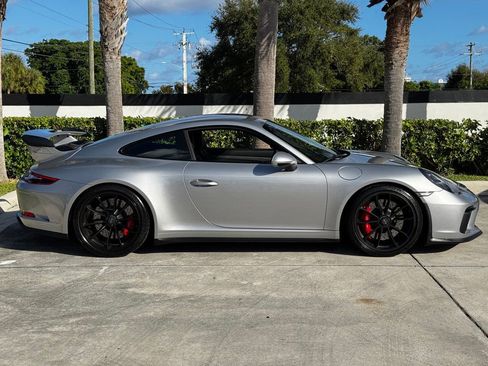 Used 2018 Porsche 911 GT3 image 11