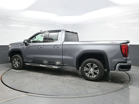 Used 2021 GMC Sierra 1500 SLE w/ X31 Off-Road Package AWD/4WD image 4